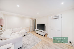 Photo 15- click for photo gallery